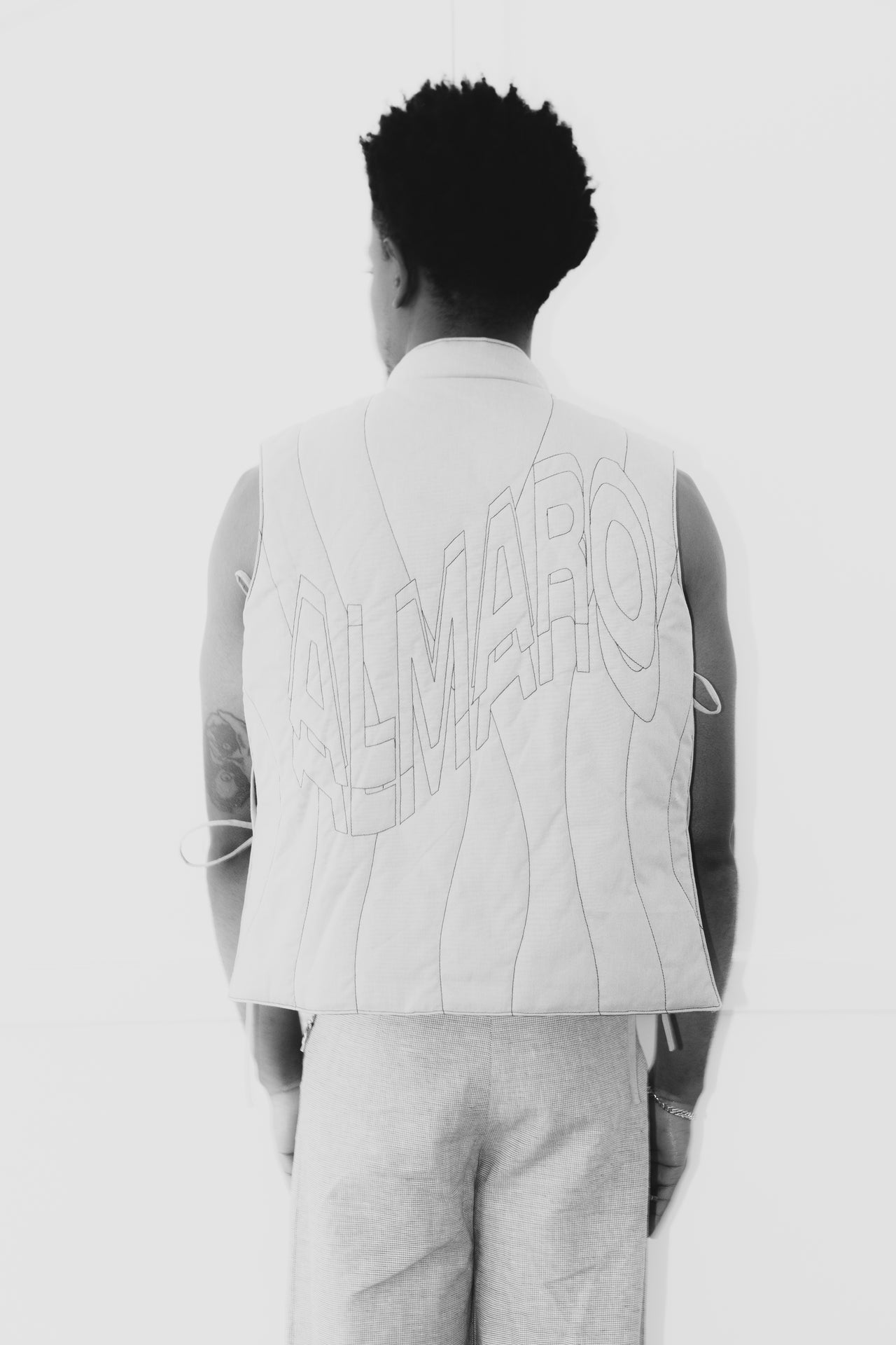Almaro Reversible Vest