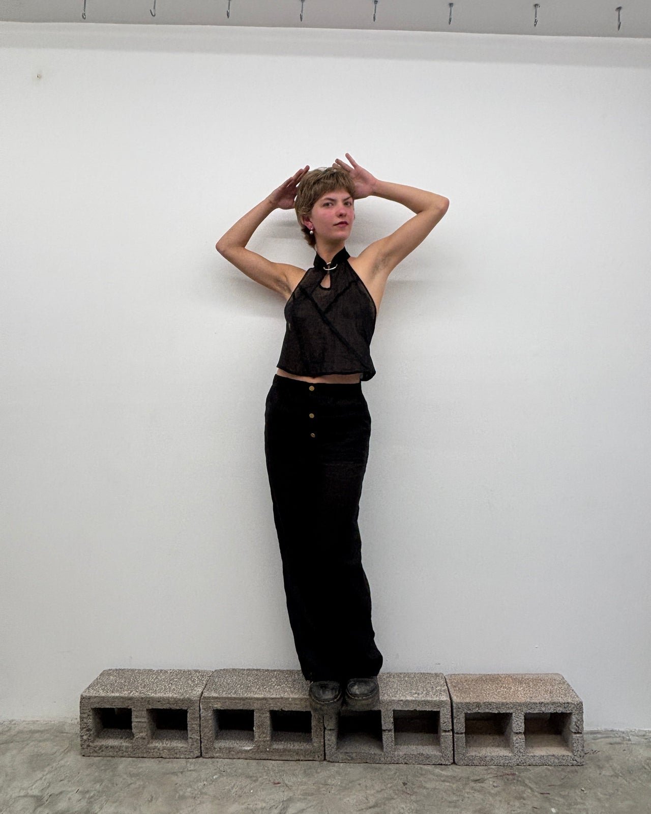 Black Cotton Triangulo Top