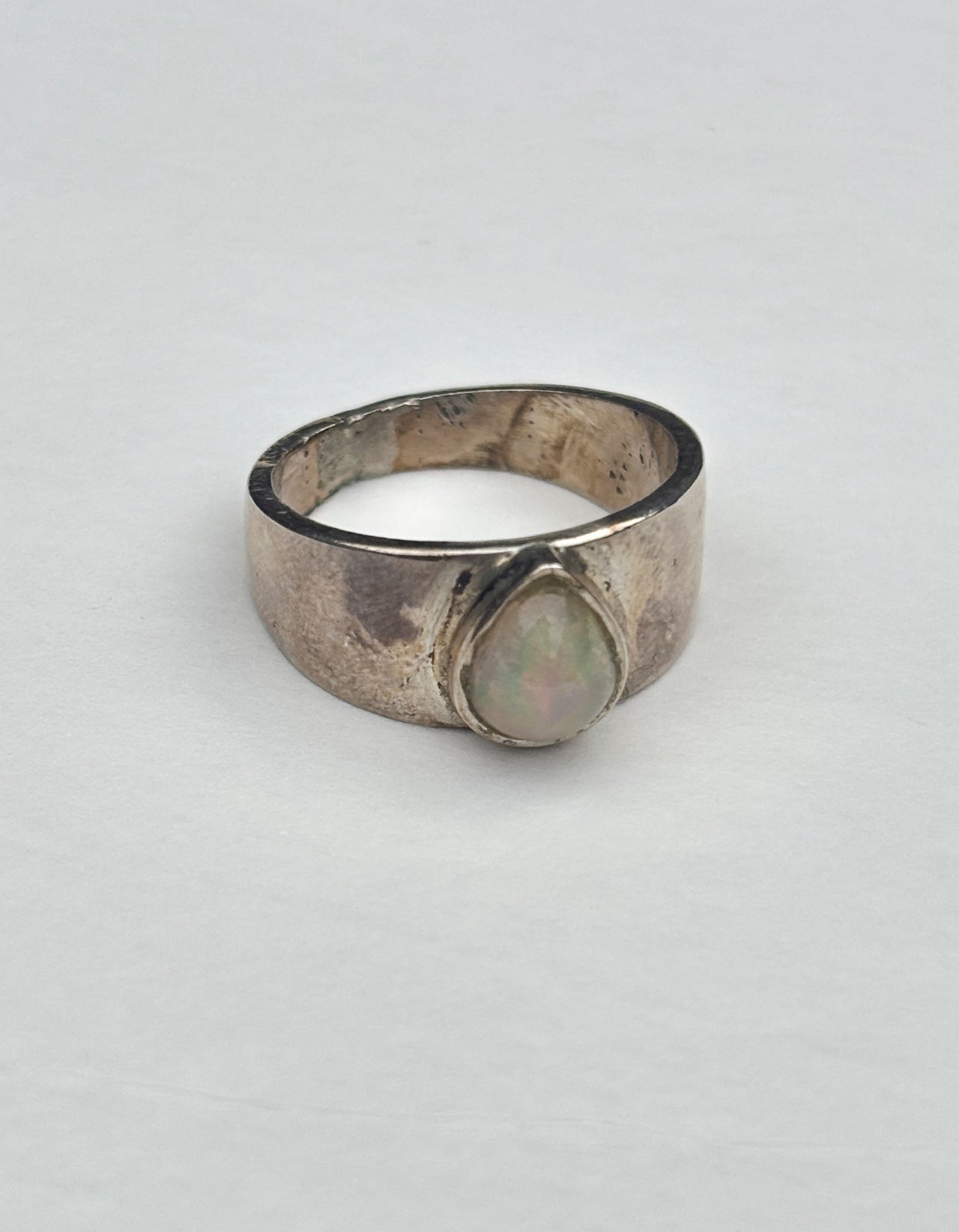 Opalo Ring