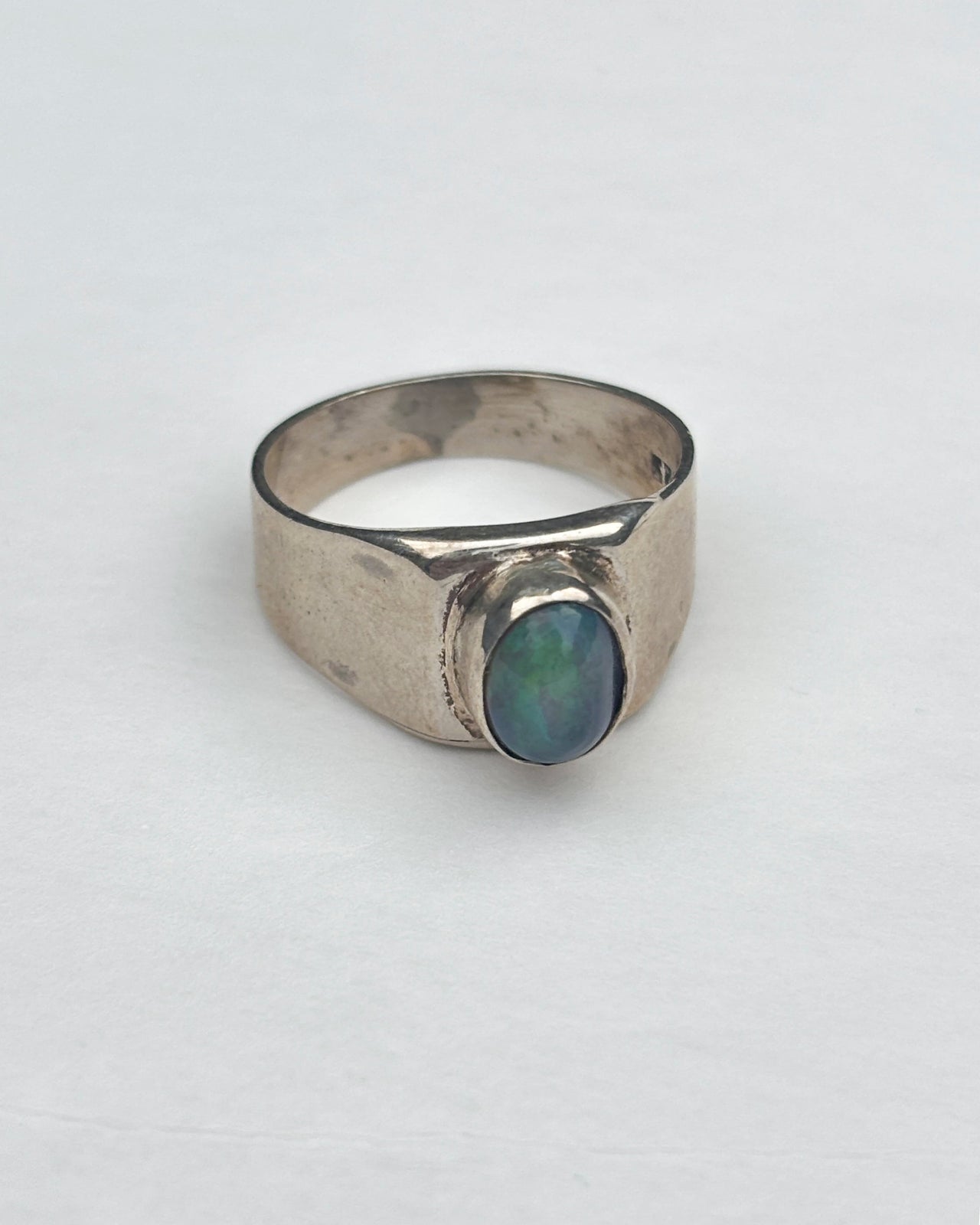 Opalo Ring