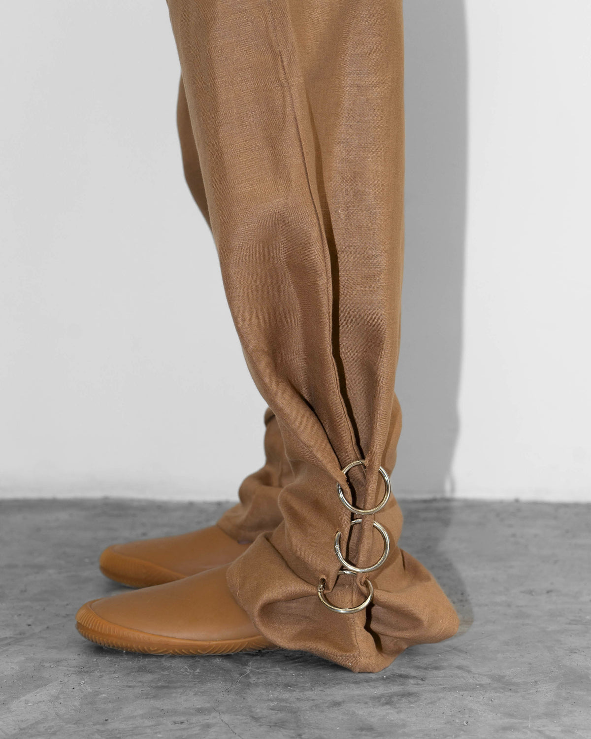 Camel Globo Pants